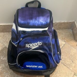 SPEEDO, 35 L Teamster swim bag, blue, excellentl condition